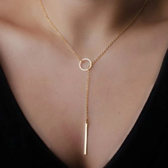 Jewelry - Simple dainty  Necklace